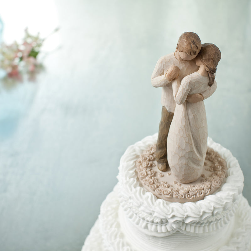 Willow Tree Promise, sculpted hand-painted cake topper