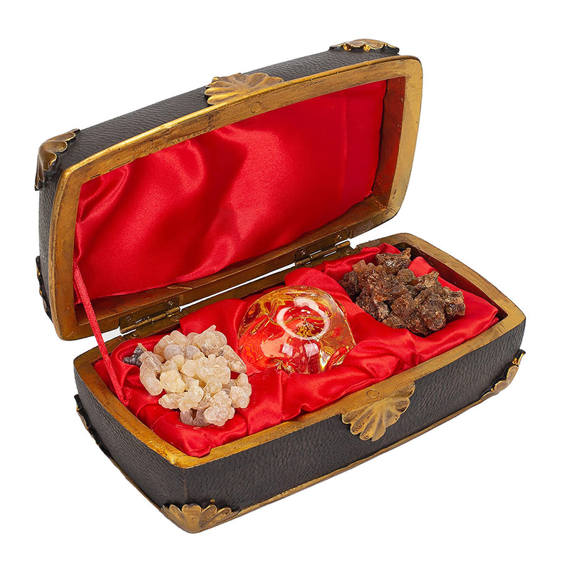 Real Gold Frankincense & Myrrh Regal Christmas Music Box - Plays Joy to the World and We Three Kings
