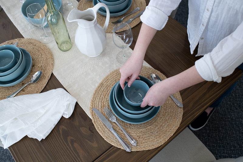 Elanze Designs Bistro Glossy Ceramic 4 inch Dessert Bowls Set of 4, Ice Blue