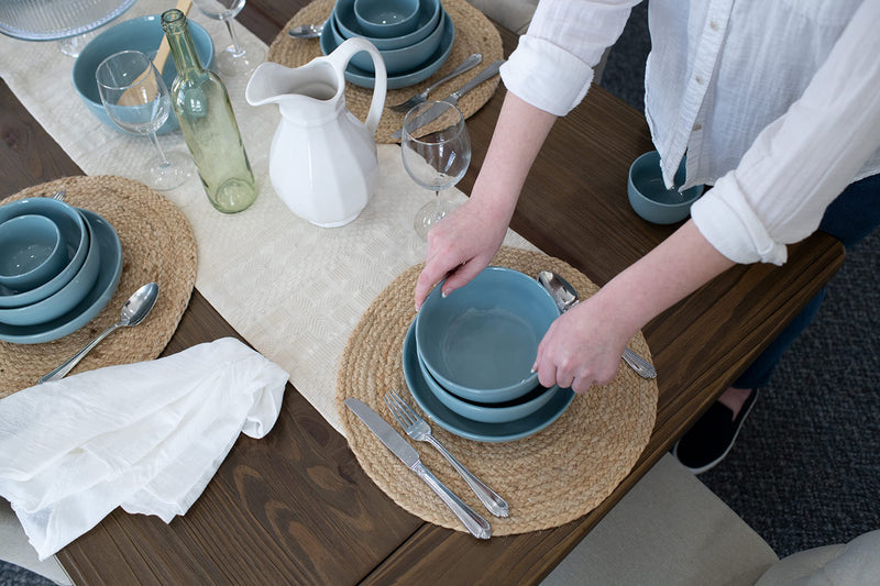 Elanze Designs Bistro Ceramic 7 inch Cereal Salad Bowls Set of 4, Ice Blue