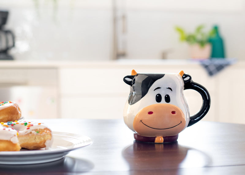 100 North Black and White Cow 18 ounce Glossy Ceramic Character Mug
