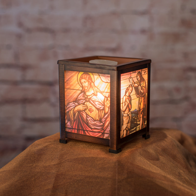 Front view of Christ Sacred Heart Copper Tone Glass Lantern Warmer