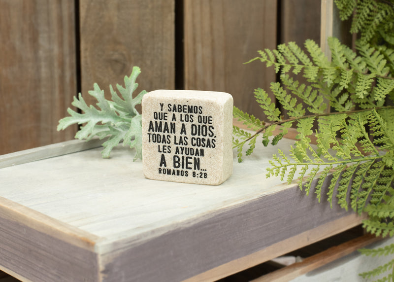 Lighthouse Christian Products Creer (Believe) Spanish Scripture Block 2.25 x 2.25 Cast Stone Plaque