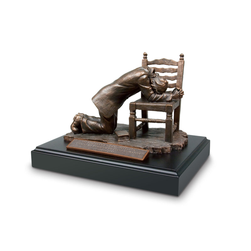 Lighthouse Christian Products Hombre De Oraci‚Äö√Ñ√Æn (Praying Man) Bronzelike Finish 5.5 x 7.5 Resin Sculpture